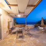 Tzortzatos Tiny Casa vacanze *
