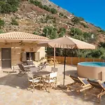 Casa vacanze Tzortzatos Tiny Kourouklata