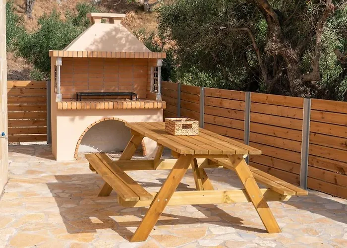 別荘 Tzortzatos Tiny *